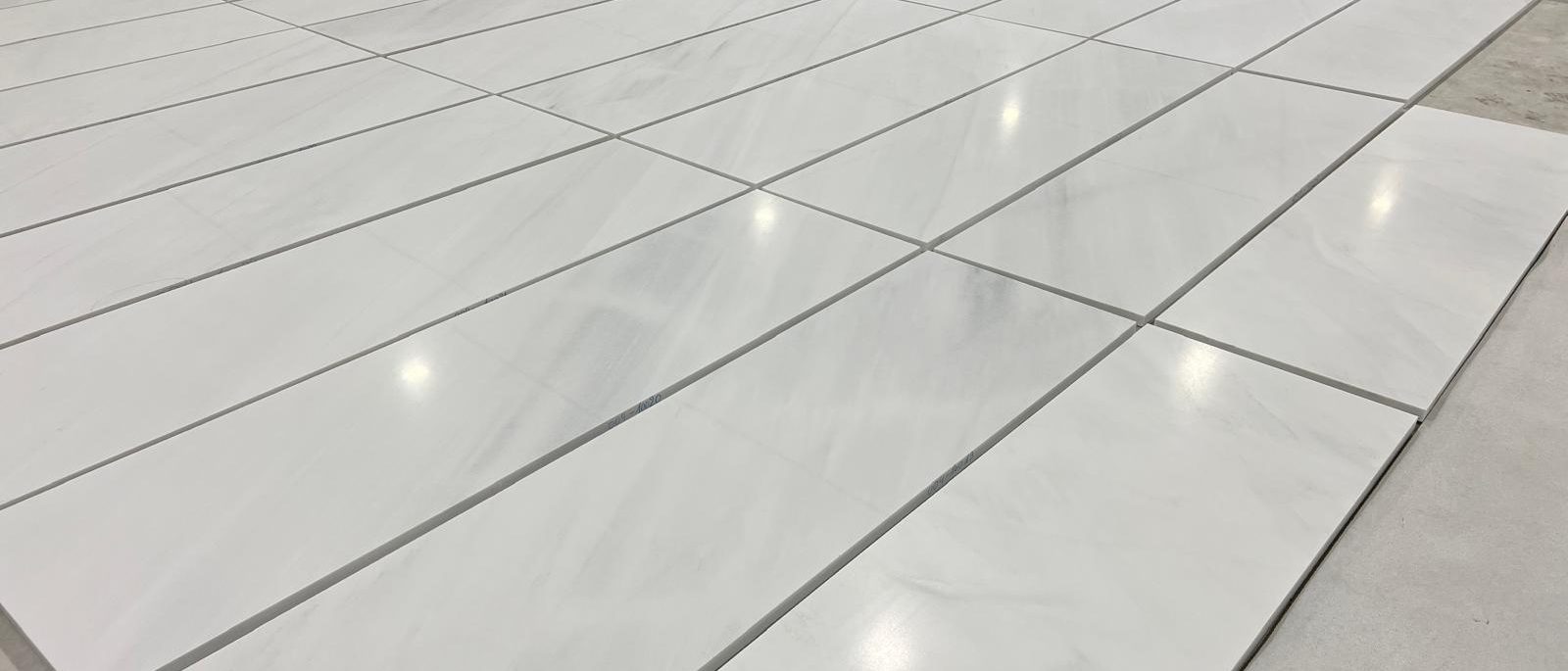 La pietra non è il problema — Perché la posa determina il successo del progetto