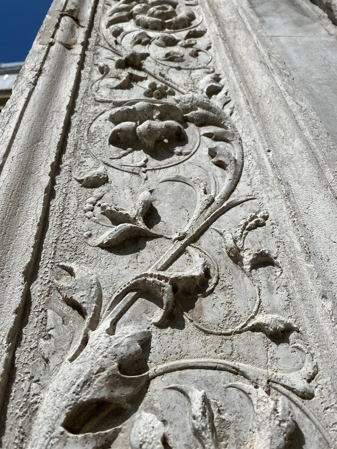 Ornamental stone carving in Istrian limestone