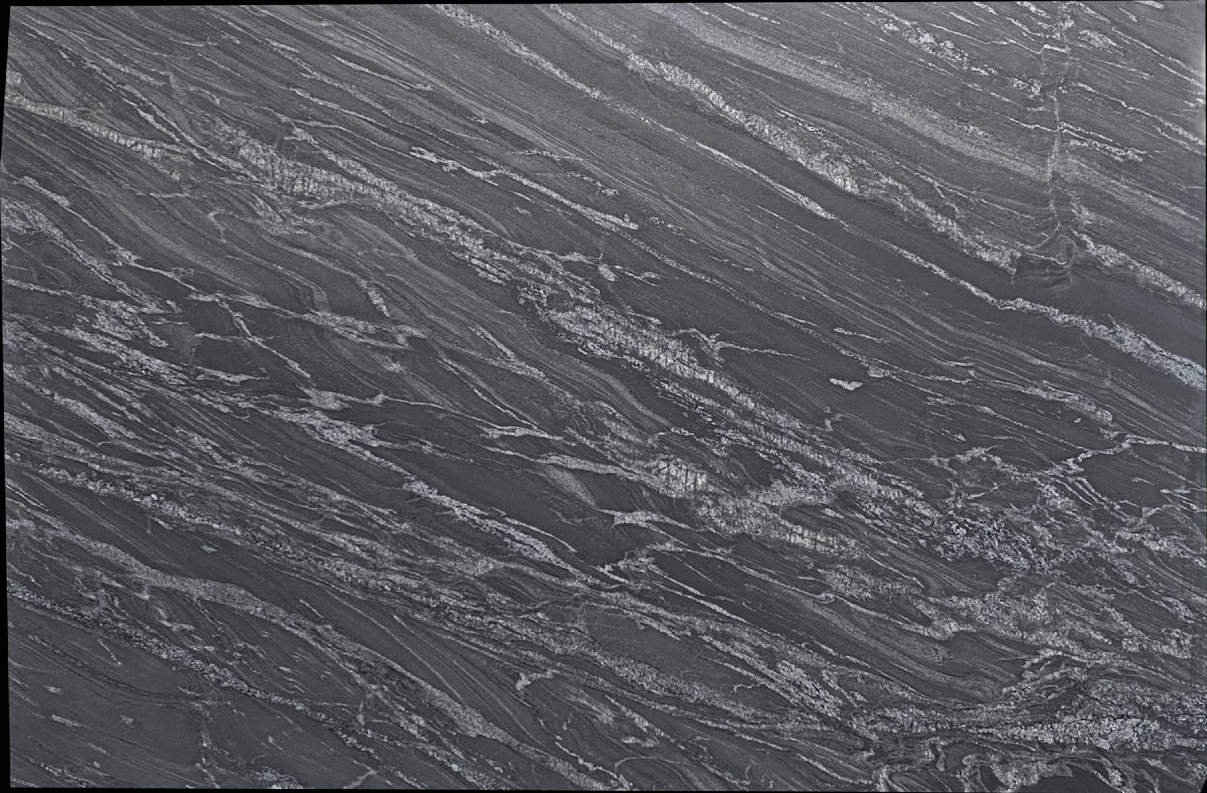 Silver Paradiso / Black Forrest Granite Slabs for Wall Cladding
