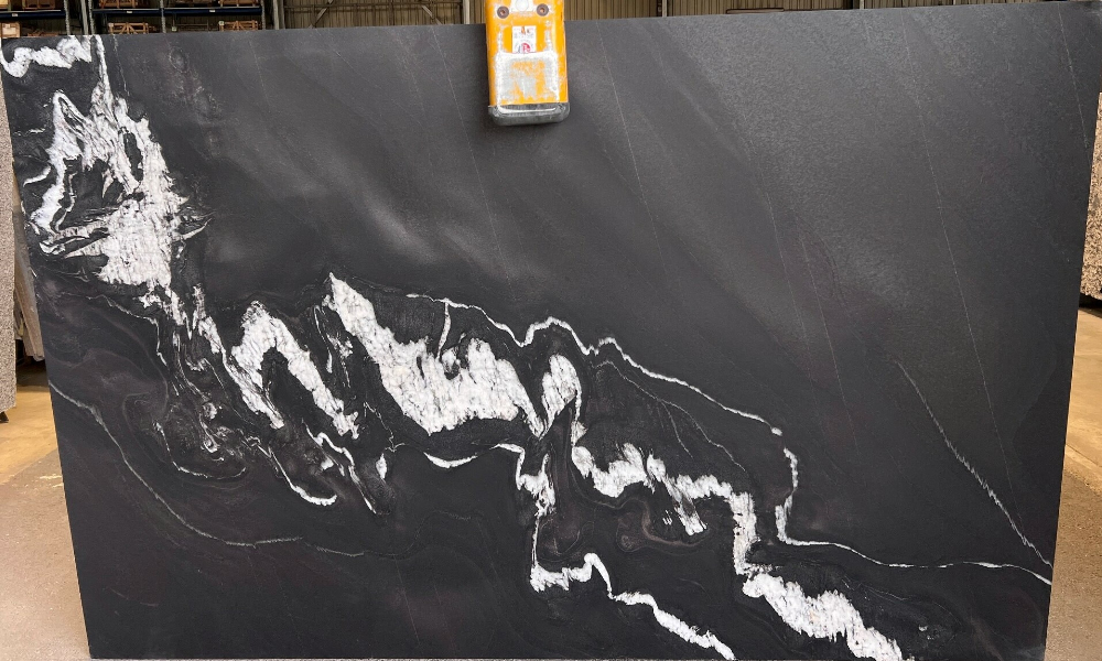 Hard Rock Slabs Distributor Black - Hornfels Black