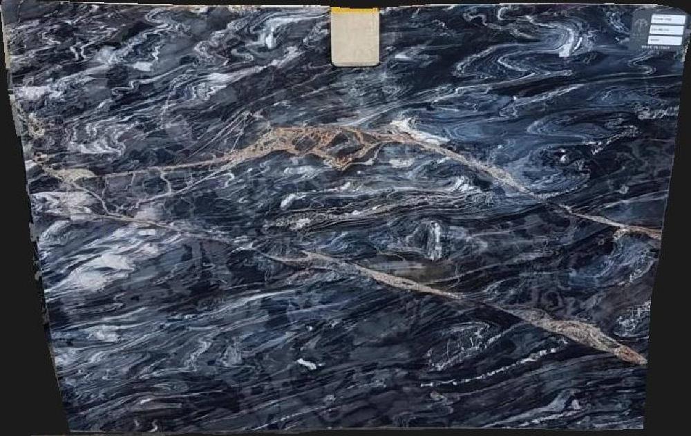 Fusion Fire Quartzite Slabs for Flooring Strong Veining
